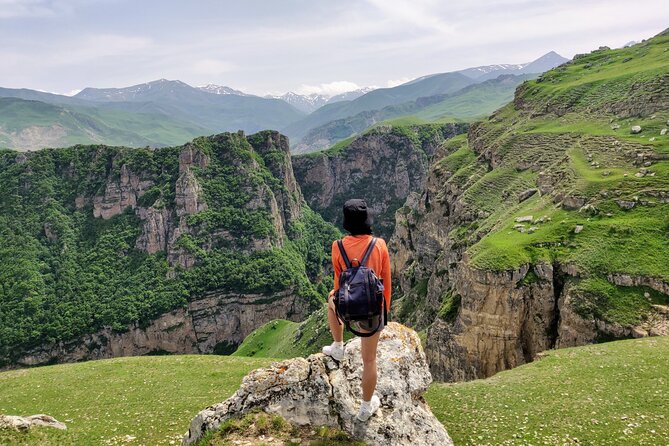 2 Day Hiking Homestay Tour in Remote Villages of Guba - Reaching Khinalig by Niva Lada or UAZ