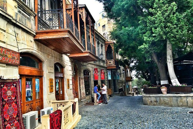 3 day tour in Azerbaijan - visit most of sightseeings - Day three: mausoleums, Shamakhi, and Lahic
