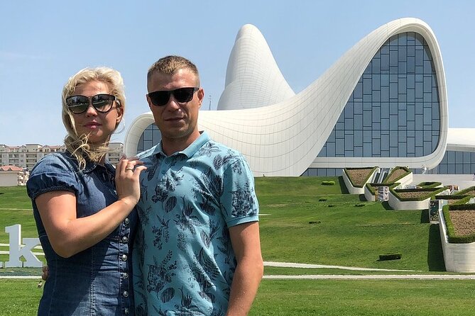 4 Hour Private Baku City Tour with Professional Guide - Starting with Baku’s oil story