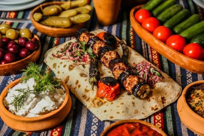 All inclusive! Qobustan, Mud Vulcano, Ateshgah & Yanardag Fire Mountain Tour - Lunch, timing, and what all-inclusive means here
