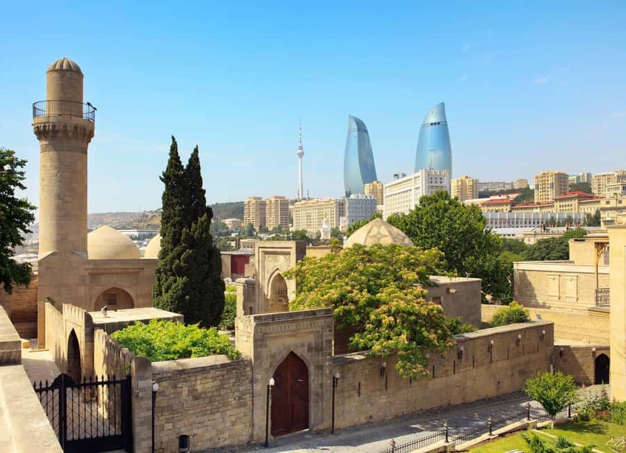 Azerbaijani Cooking Class & Old City Tour & Lunch - Starting in Baku’s medieval core