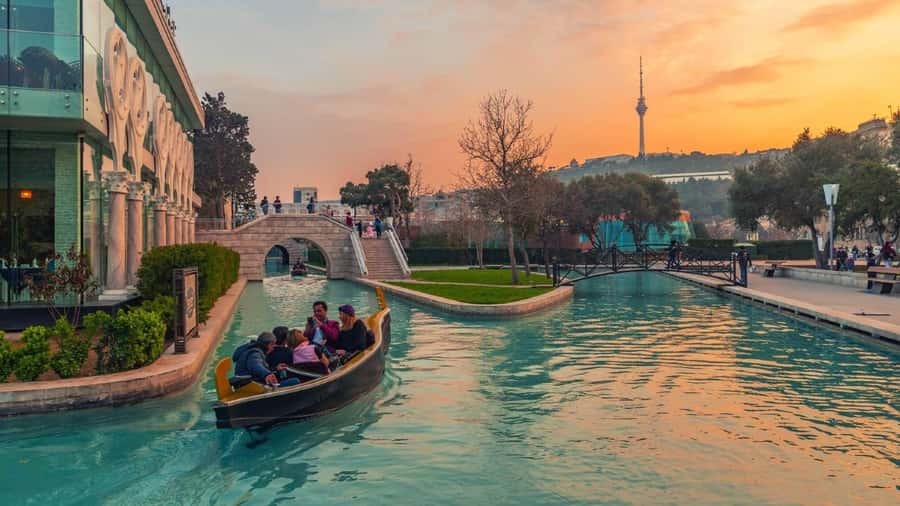 Baku City Tour: Explore the Heart of Azerbaijan - What $35 gets you