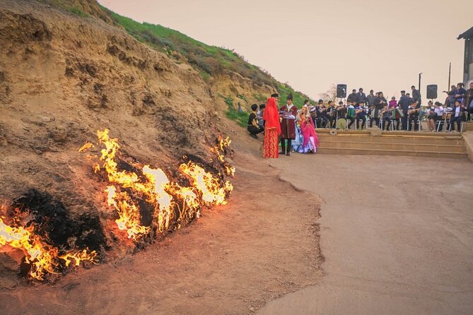 Baku Gobustan and Absheron guided tour + Free Airport Transfer - Ateshgah Fire Temple and the old fire tradition