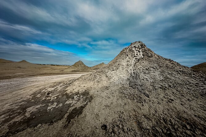 Baku: Gobustan, Mud Volcano, Fire Temple & Burning Mountain - Why this Baku day trip is worth considering