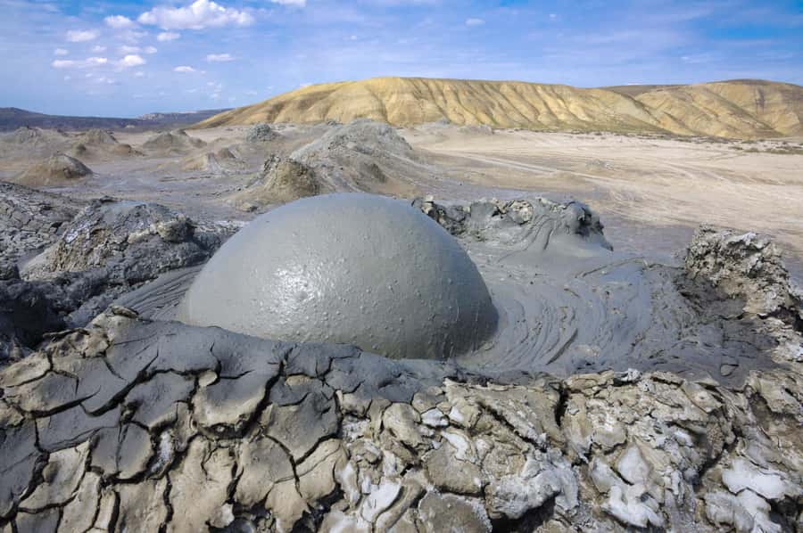 Baku: Gobustan, Mud Volcanoes & Absheron (Group or Private) - Key points at a glance