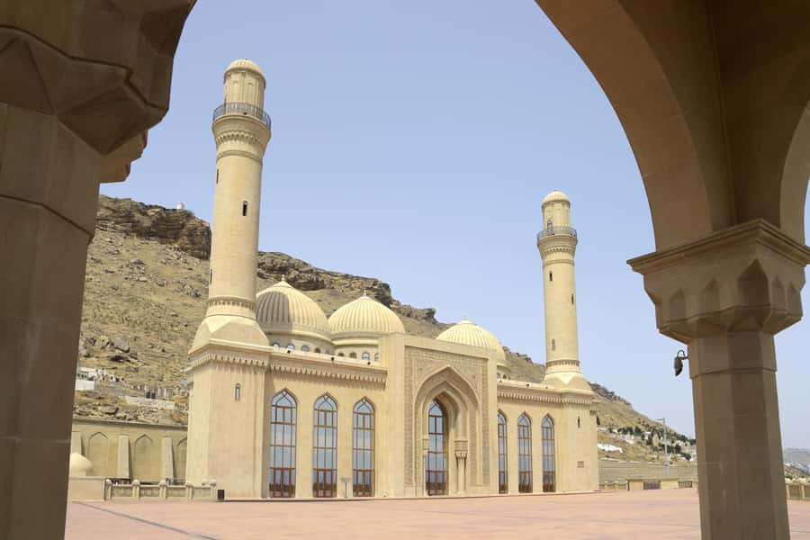 Baku: Gobustan, Mud Volcanoes & Absheron (Group or Private) - Bibiheybat provides a short opening stop