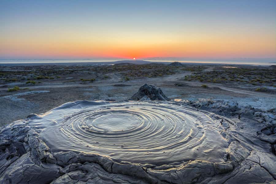 Baku:Gobustan Mud Volcanoes Temple & Entry tickets included - What the $9 price really means