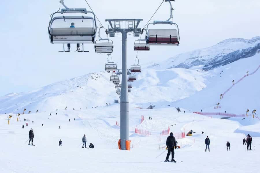Baku: Guba, Candy Cane, and Shahdag Mountain Resort Trip - The guide and driver can shape the day