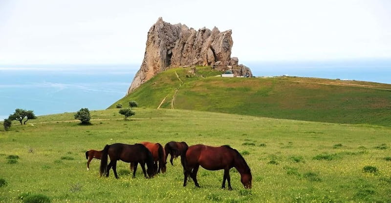 Baku:Guba,Shahdag and Candy Cane Mountain Lunch included - Besh Barmag Dag, the Five Finger Mountains