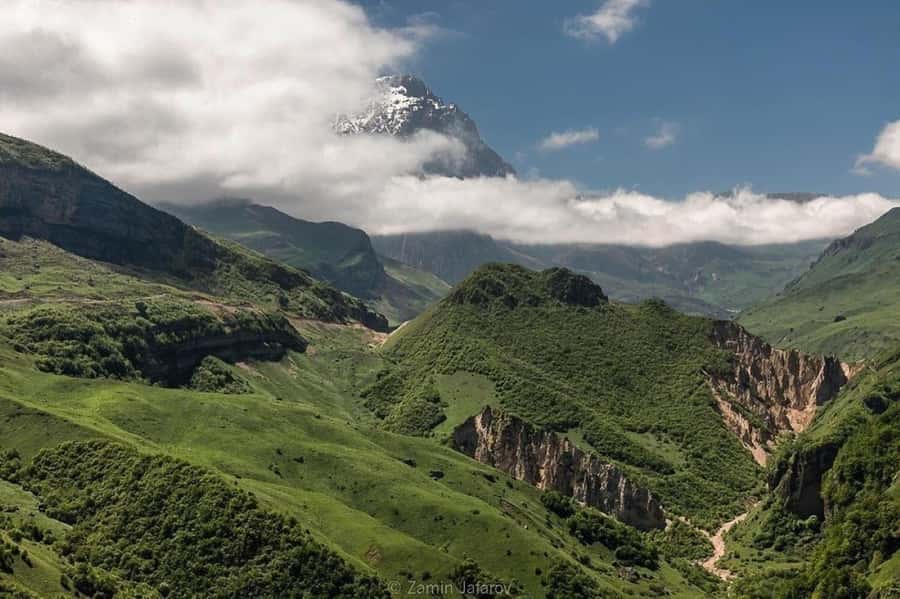 Baku: Guba-Shahdag Resort-Candy Mountain and Laza Waterfall - Three hours at Shahdag Resort
