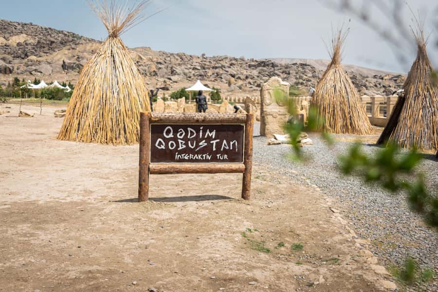Baku: Half-Day Gobustan and Mud Volcanoes Tour with Entry - Bibiheybat Mosque and the first oil well