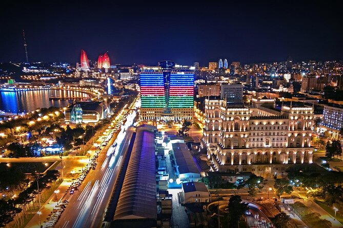 Baku night tour - Baku at night, from landmark to late-night bar