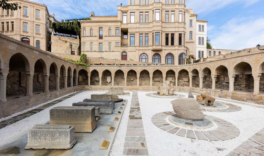 Baku: Old City Guided Walking Tour - What the $25 price really covers