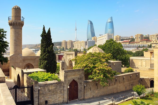 Baku: Old City Walking Tour - Inside the Palace of the Shirvanshahs