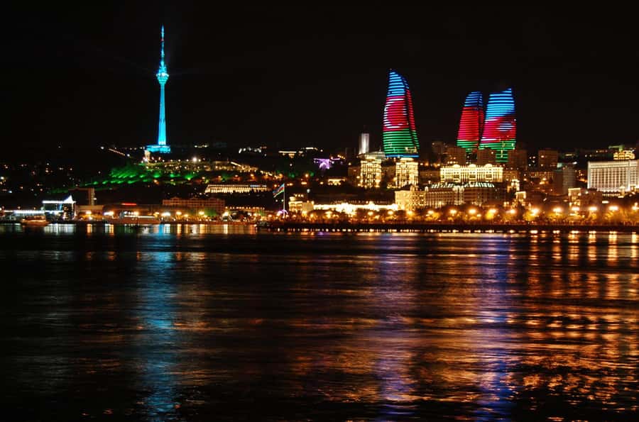 Baku Panoramic Night Tour - Highland Park and the best view over Baku Bay