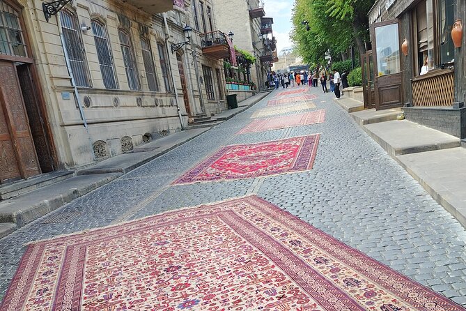 Baku's Ancient Heart - Who will enjoy this walk most