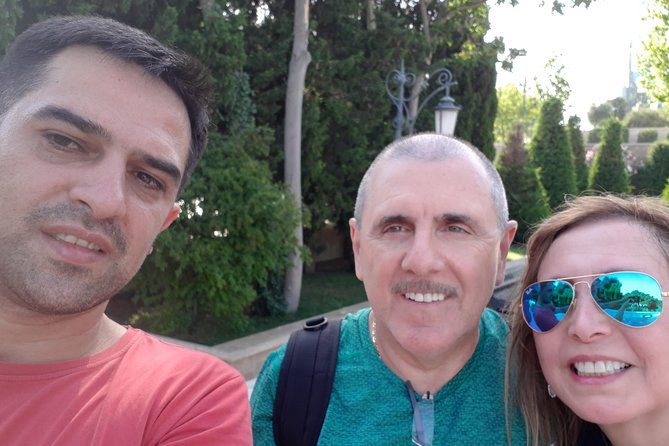 Baku Sightseing Tour - A two-day introduction to Baku’s many faces
