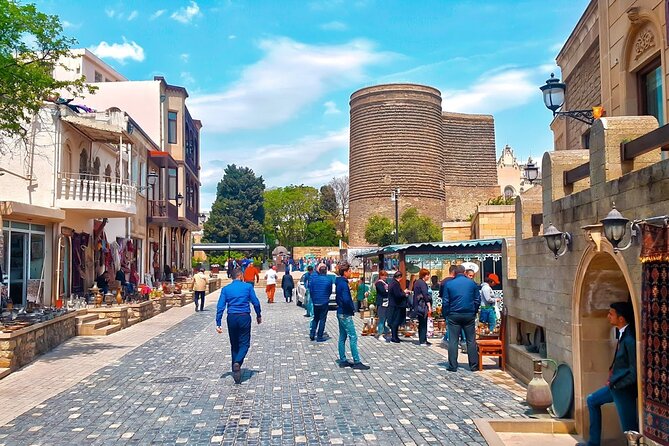 Baku Walking Tour (Old City) - The guides: Seyidağa, Nazir, Sulmaz, and Nazpari