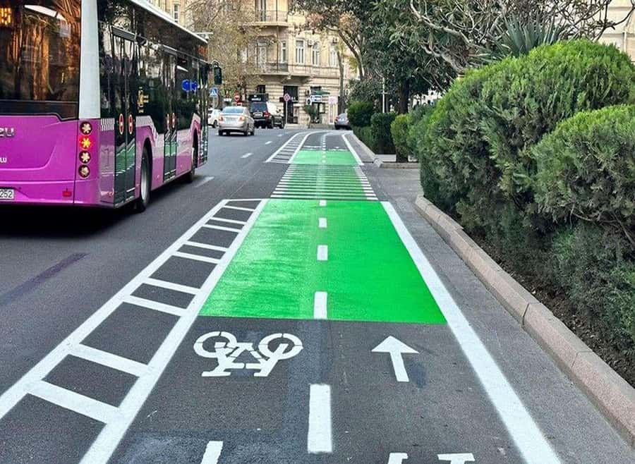City Highlights Bike Tour - Seeing Baku’s modern side near AFF Mall