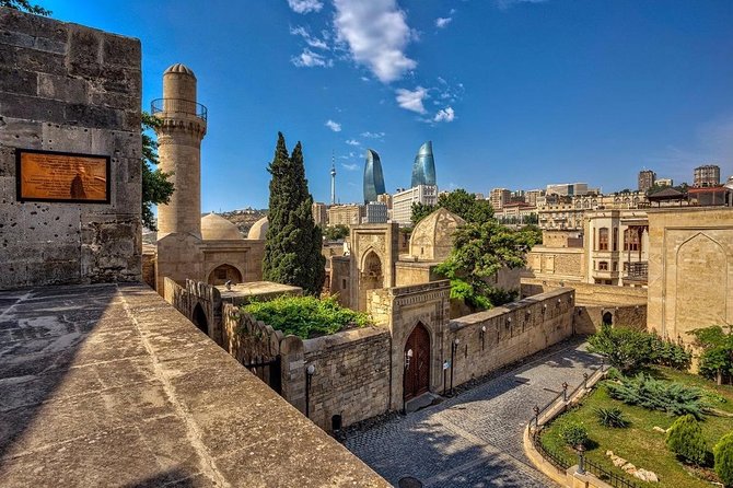 City Tour in Baku - Highland Park and the view across Baku