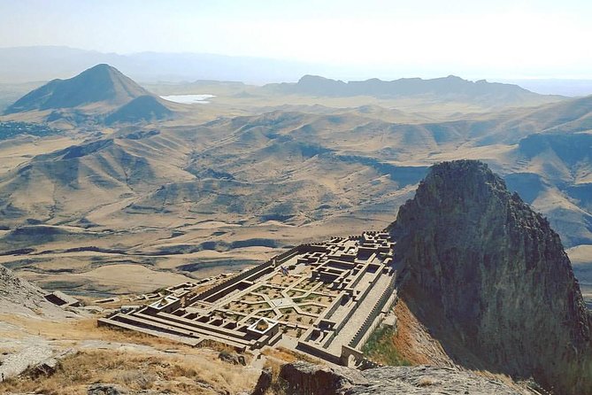 Day Tour from Nakhchivan to Alinja Castle, Ashabi Kahf and Khanegah Tomb - Private transport is the practical advantage