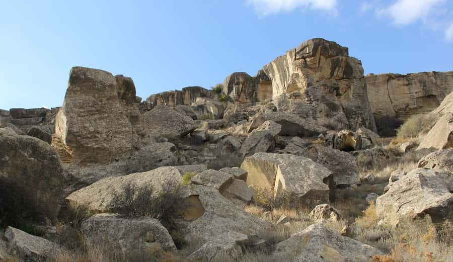 From Baku: Gobustan, Mud Volcanoes & Mosque Private Tour - Gobustan gives the tour its ancient focus