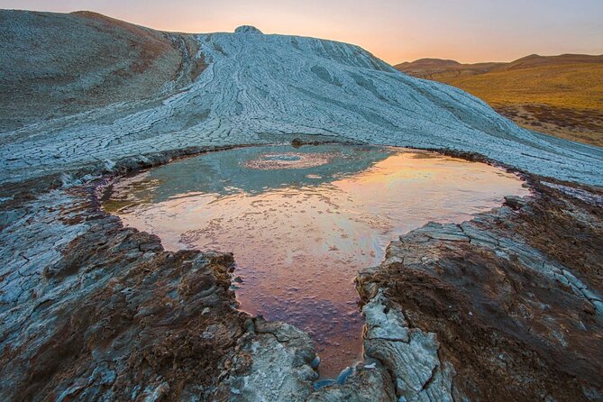 Gobustan+Absheron Day Trip - Yanar Dag, the hillside that burns