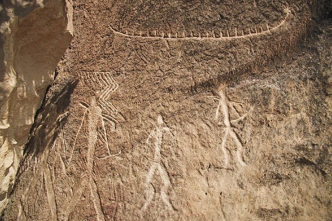 Gobustan & Mud Volcanoes Half Day Adventure - Gobustan Museum: your introduction to the carvings