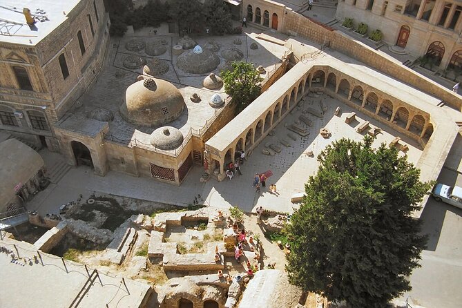 Group Walking Tour in Baku Old City - The Shirvanshahs’ Palace complex