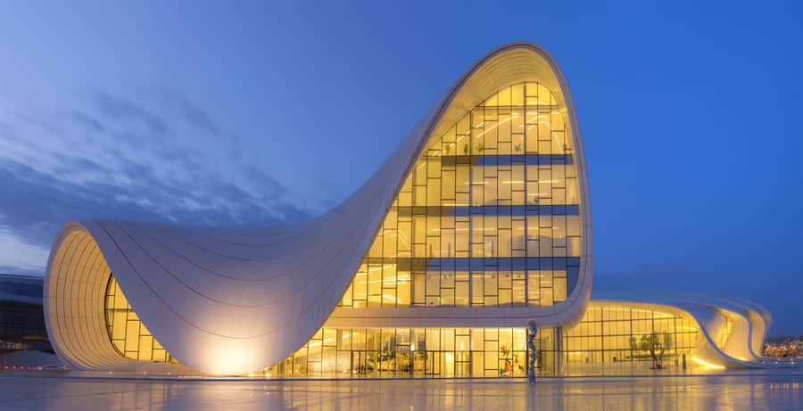Incredible Baku Nights Panoramic Tour - Why the guide can make or break the evening