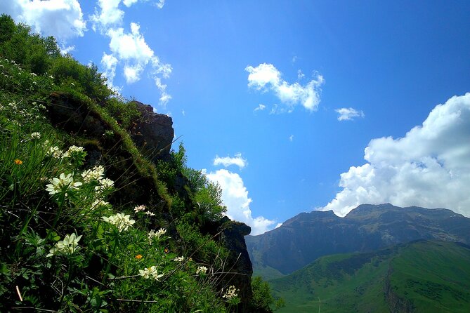 Khizi Candy Mountains, Shahdagh Full Day Guided Tour - Khizi’s striped Candy Cane Mountains