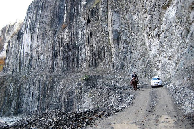 Lahij - village of masters - The road into the Ismayilli region