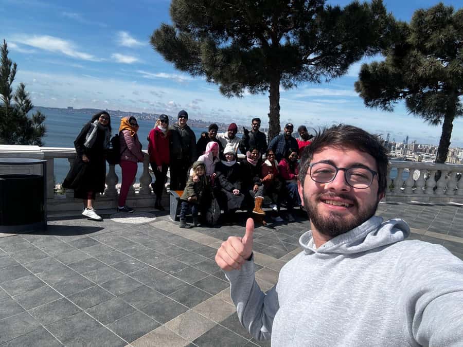 Learn with LOCAL - A local introduction to Baku for $15