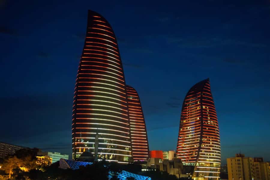 Night Lights of Baku: Guided Tour - Highland Park gives you the big picture