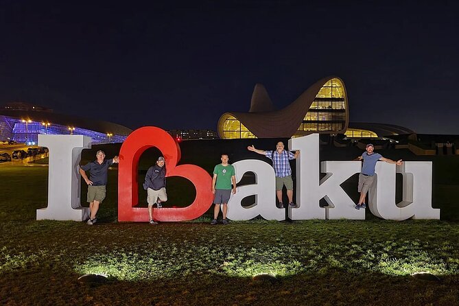 Old and Modern Baku Tour ( Day & Night Time) - Why this four-hour route works in Baku