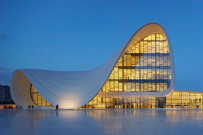 Old and Modern Baku Tour ( Day & Night Time) - Baku Boulevard and the Caspian waterfront