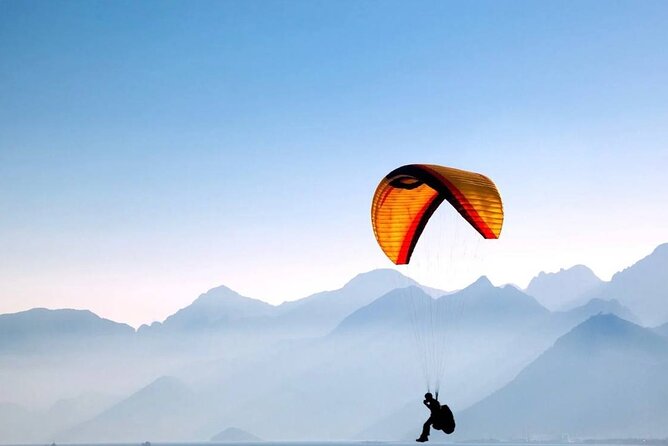 Paragliding Tour Baku - What happens at Beshbarmagh Mountain