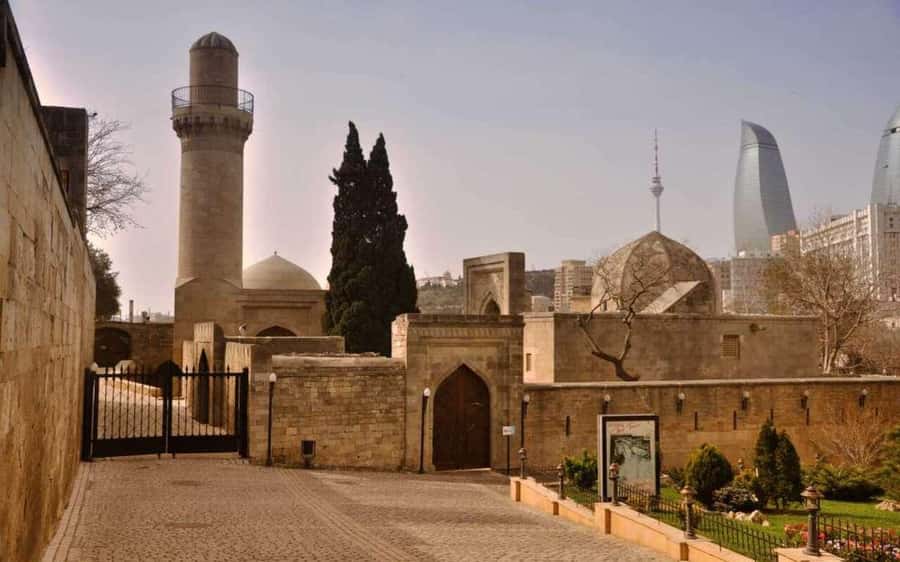 Private Baku City - Maiden Tower, Baku’s famous landmark