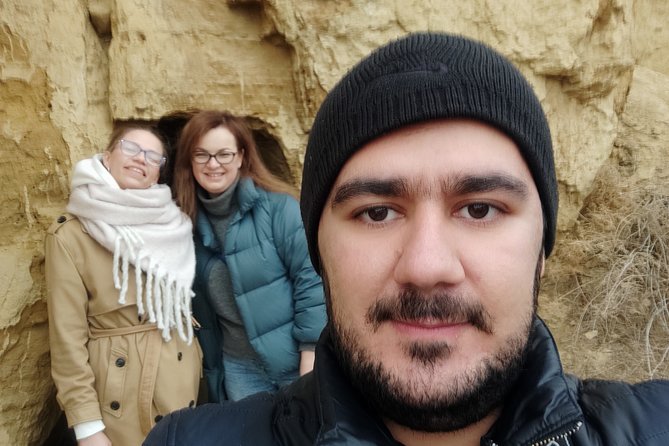 Private Full-Day Gobustan and Absheron Tour - Lunch is not included, so plan the middle of the day