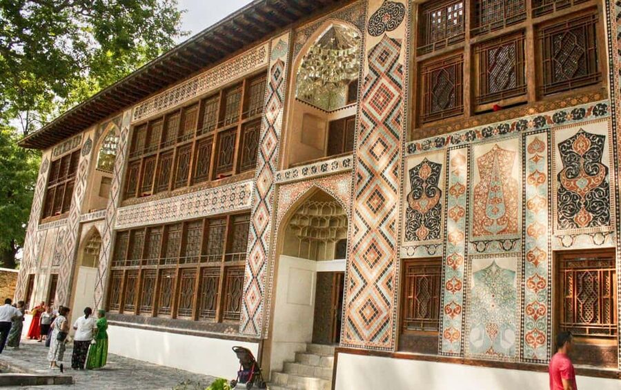 Sheki group Tour from Baku with guide - The Karvansaray and Sheki’s Silk Road past