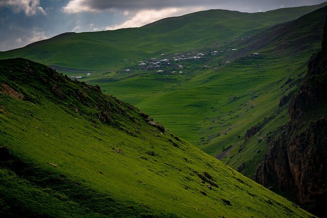 Tour to the North part of Azerbaijan Forests and Mountatin Quba - Besh Barmag Mountain begins the northern route