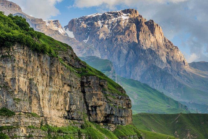 Tour to the North part of Azerbaijan Forests and Mountatin Quba - Quba and the story of Red Town
